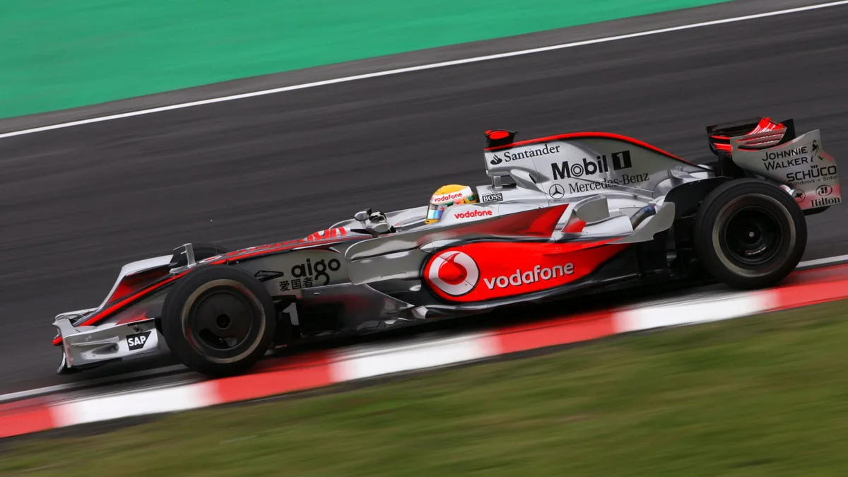 ピアストリ、2008年型マクラーレンを体験「顔がほころんだ」旧車の魅力と現代F1のギャップ