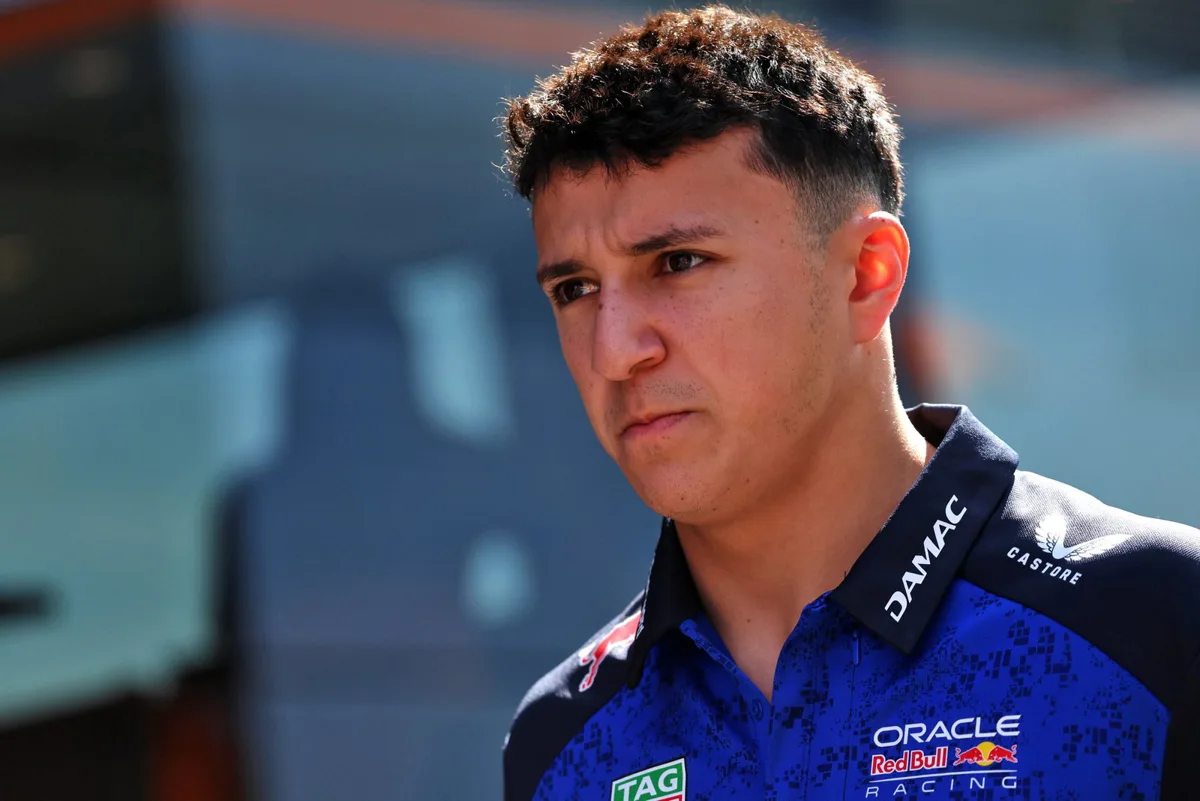 「簡単なミスを連発」ハジャーが語るレッドブルF1適応の苦闘