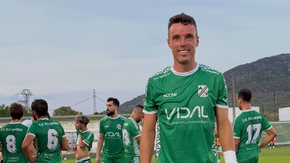 元世界9位バウティスタ・アグート、サッカー転向で衝撃2ゴールデビュー