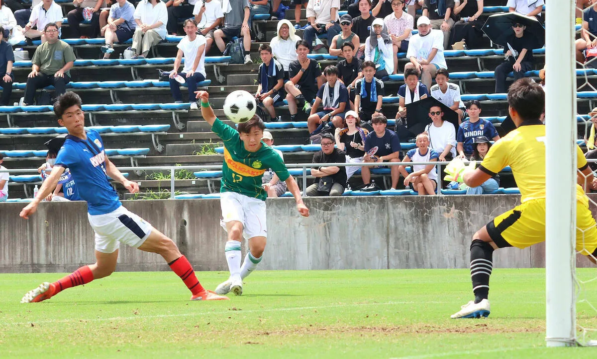 静岡学園が初V！広島出身・泉新の先制ミドル炸裂、後半ATに沢井翼が決勝弾
