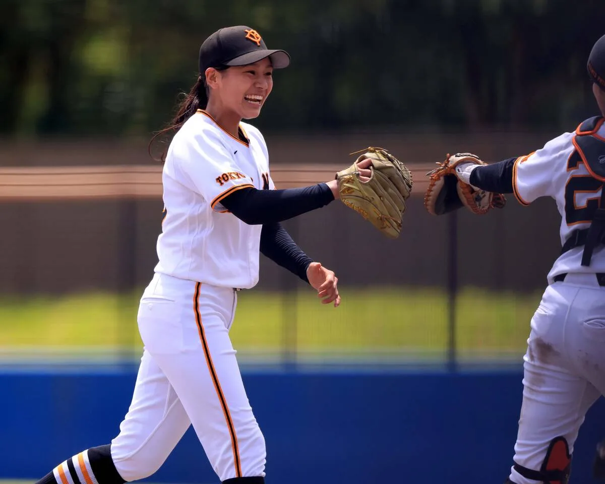 巨人女子、パーフェクトリレーで8強！ 5回コールド勝ちで圧巻の投手陣
