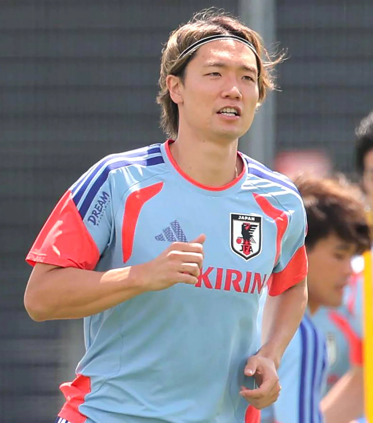 板倉滉、わずか1年で古巣ボルシアMG復帰へ！4年契約合意と独メディア報道